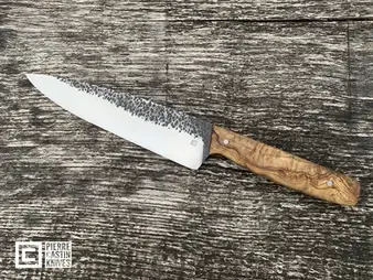 Couteau fabriqué par Pierre Castin