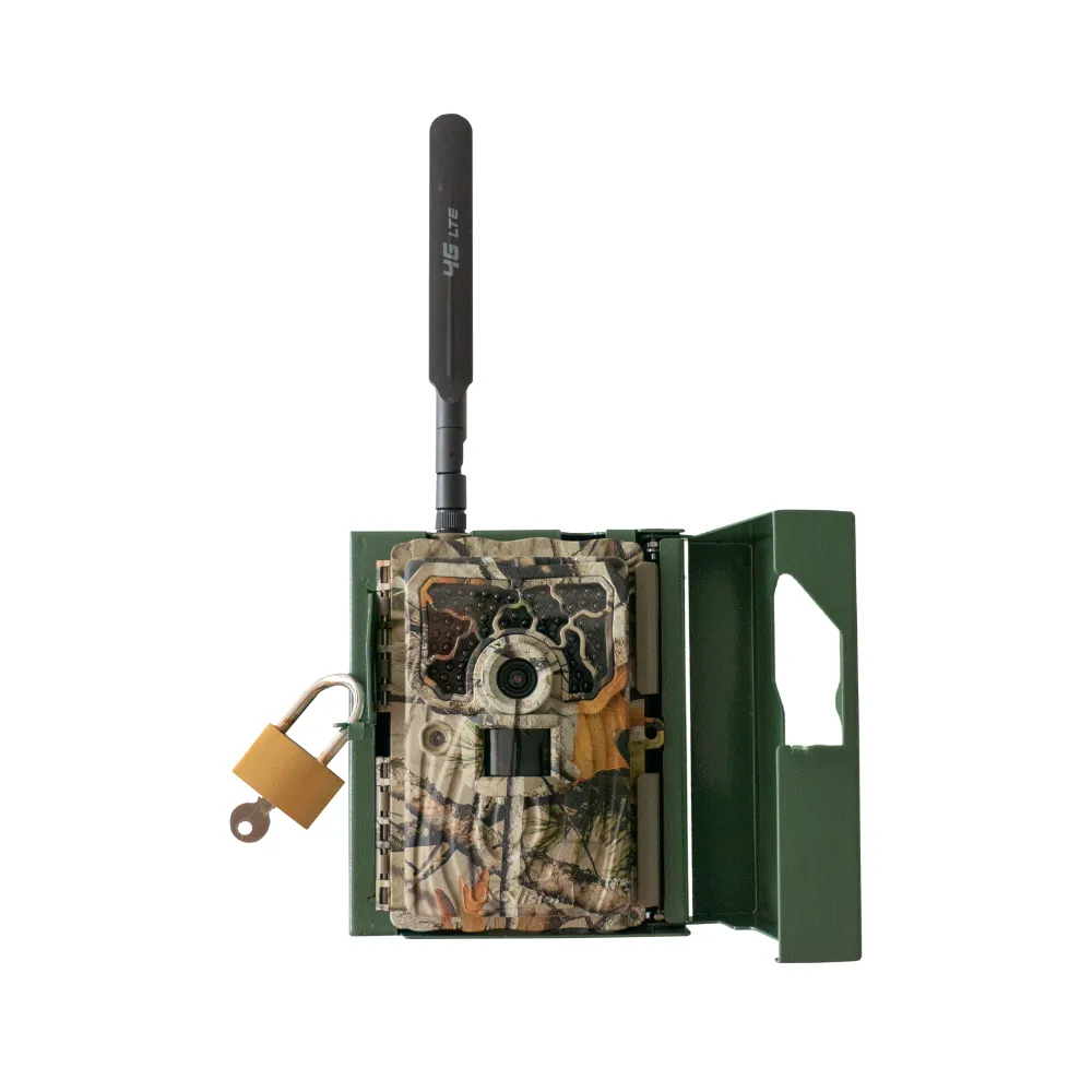 boitier-metal-camera-chasse-rm4eco-avec-cadenas.webp