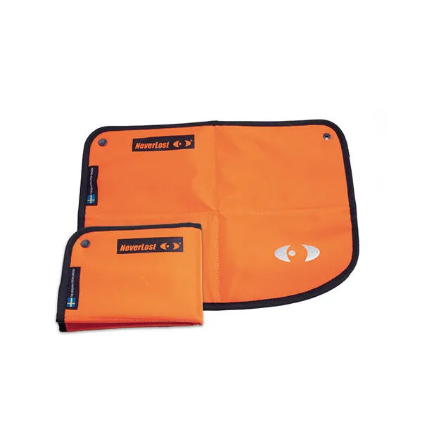 Foldable seat cushion for hunting and outdoor activities