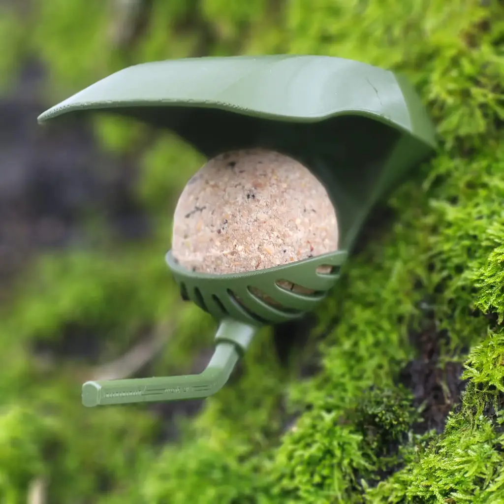 [AT-MA-SB-VI] Screw-in seed ball support for wild birds